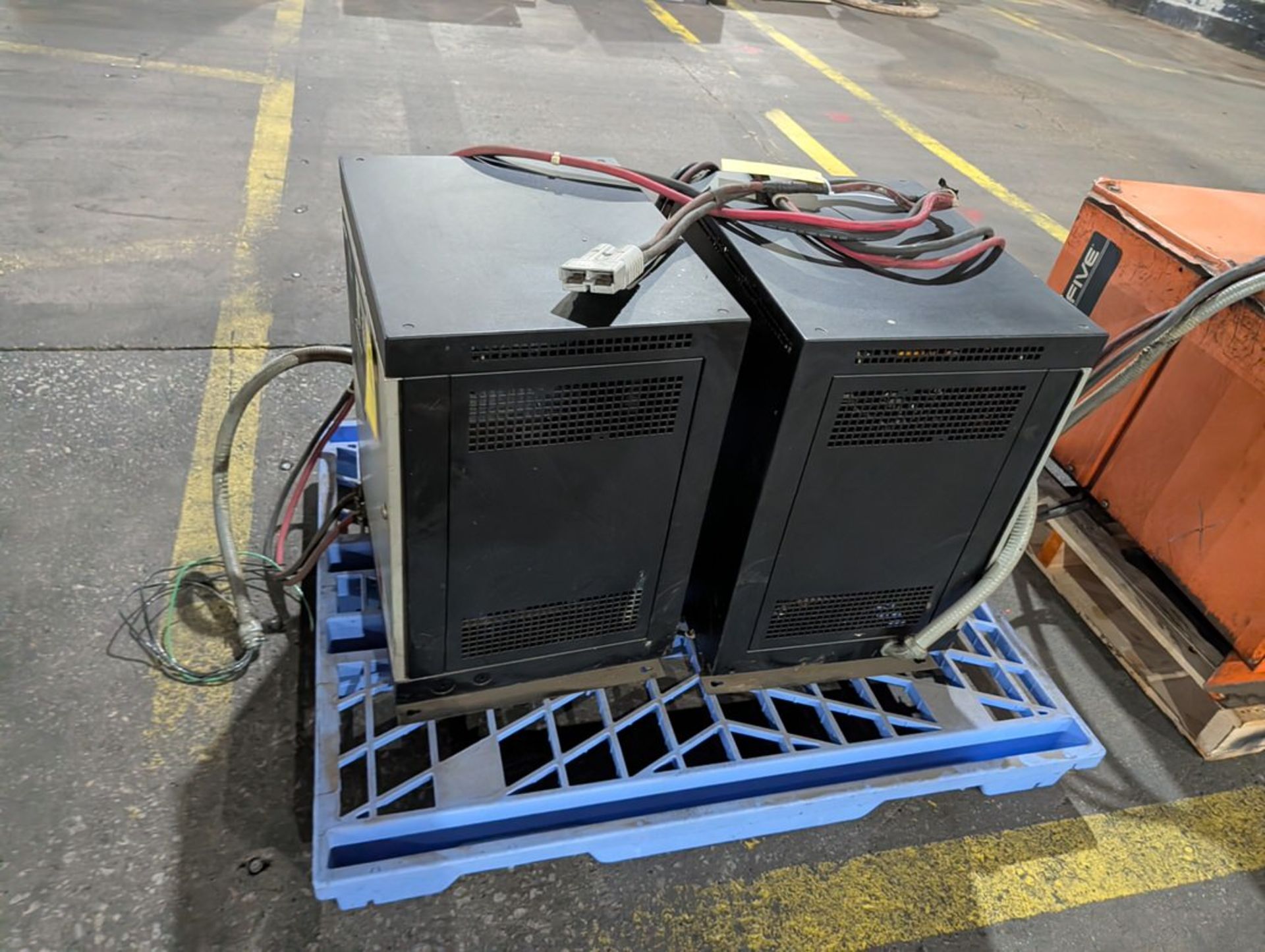 Metek Forklift Battery Location: Warehouse #2 (Site will load for free) - Image 2 of 6