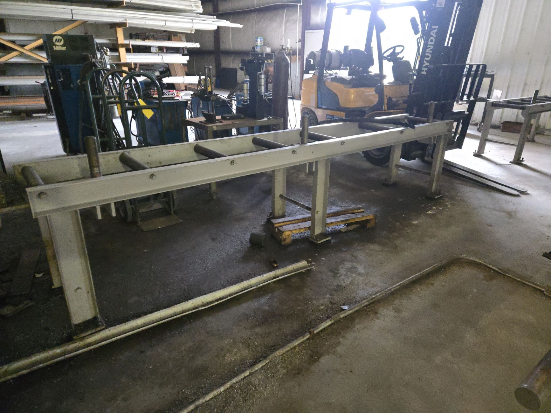 2010 Behringer HBP-413A Saw w/ Roller Sections - Image 4 of 7
