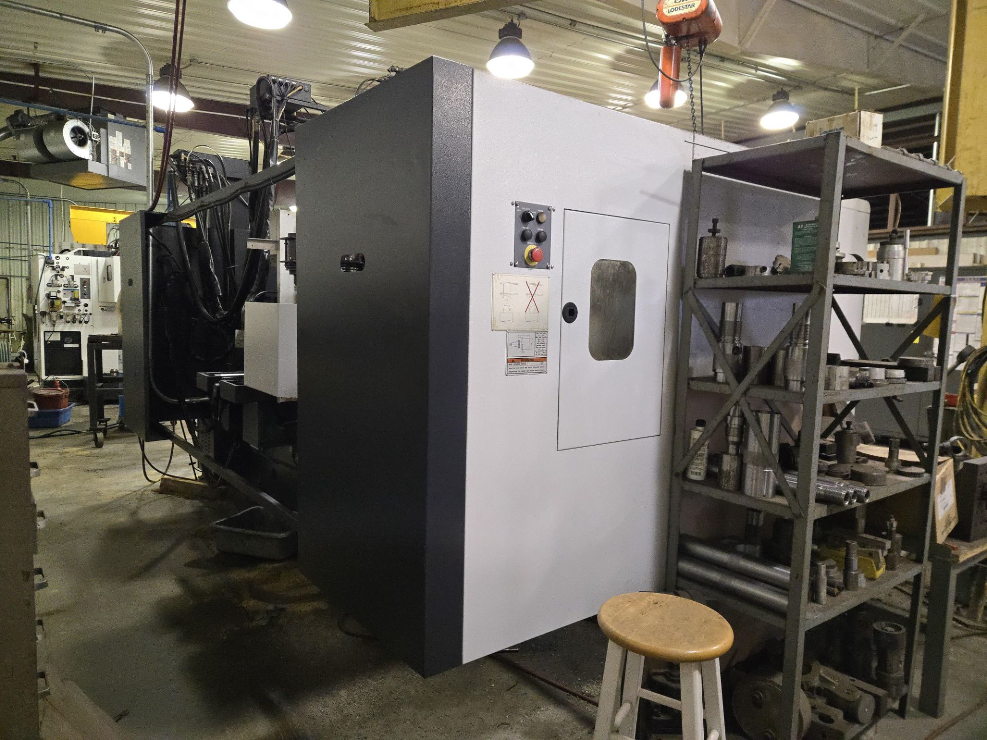 2007 Mazak VTC-2500/50 VMC w/ Renishaw TS27R Tool Probe, Mazatrol 640MV Controller - Image 4 of 17
