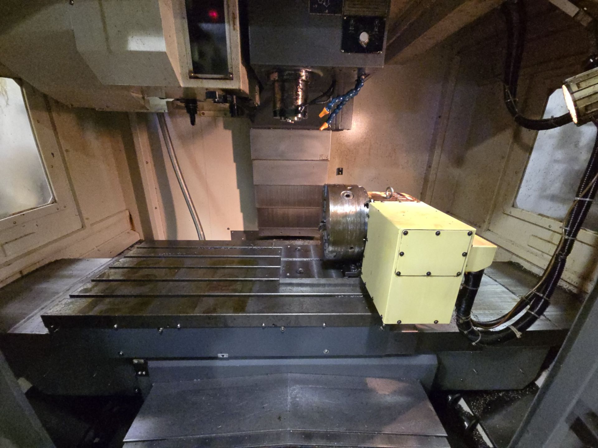 2010 YCM MV106A VMC w/ 30 Slot ATC, Yeong Chin Fanuc MXP-200i Controller - Image 7 of 15