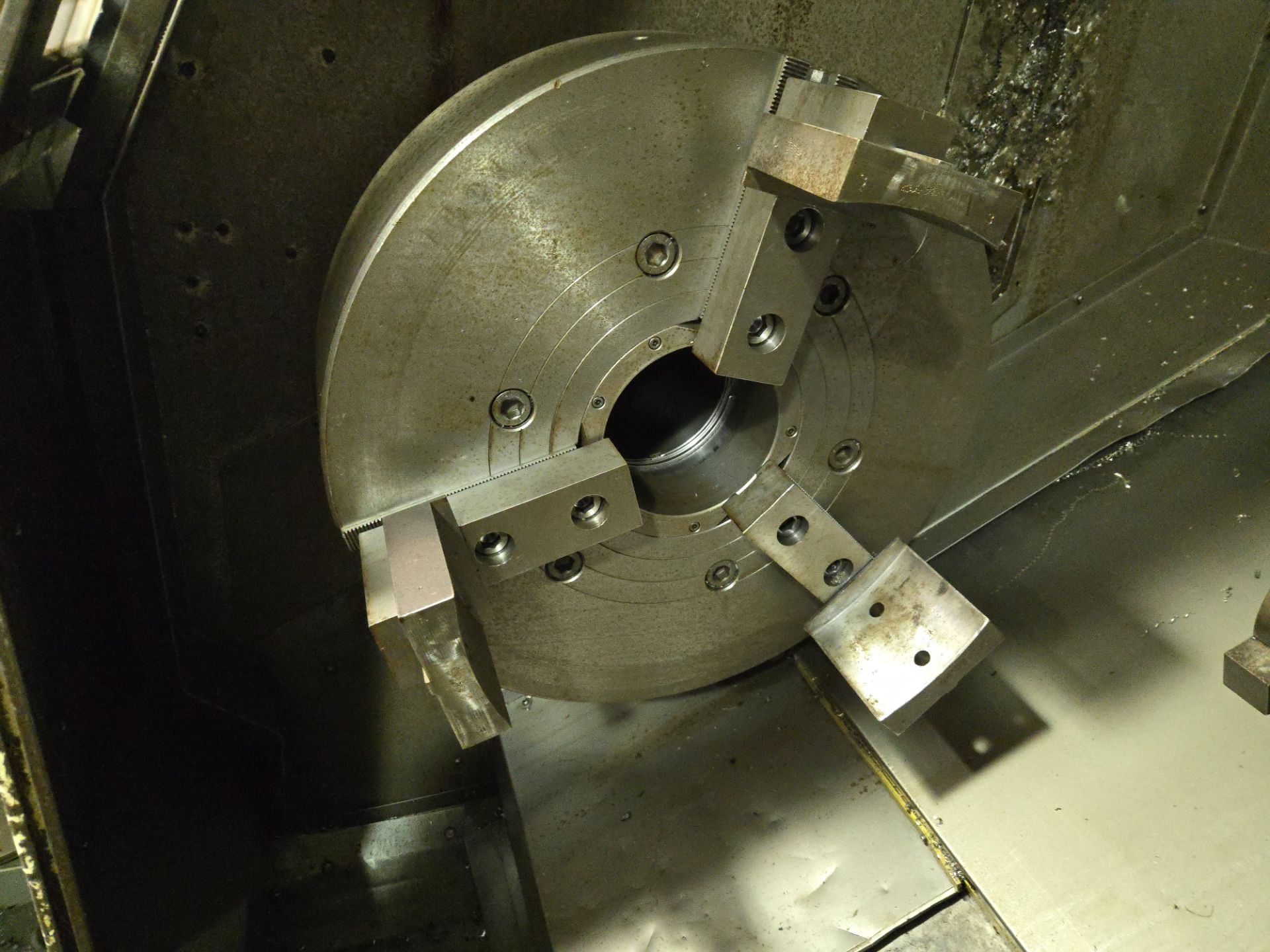 Okuma LB35II CNC Lathe w/ 12 Slot Turret, Tailstock, Okuma OSP7000L Controller - Image 10 of 16