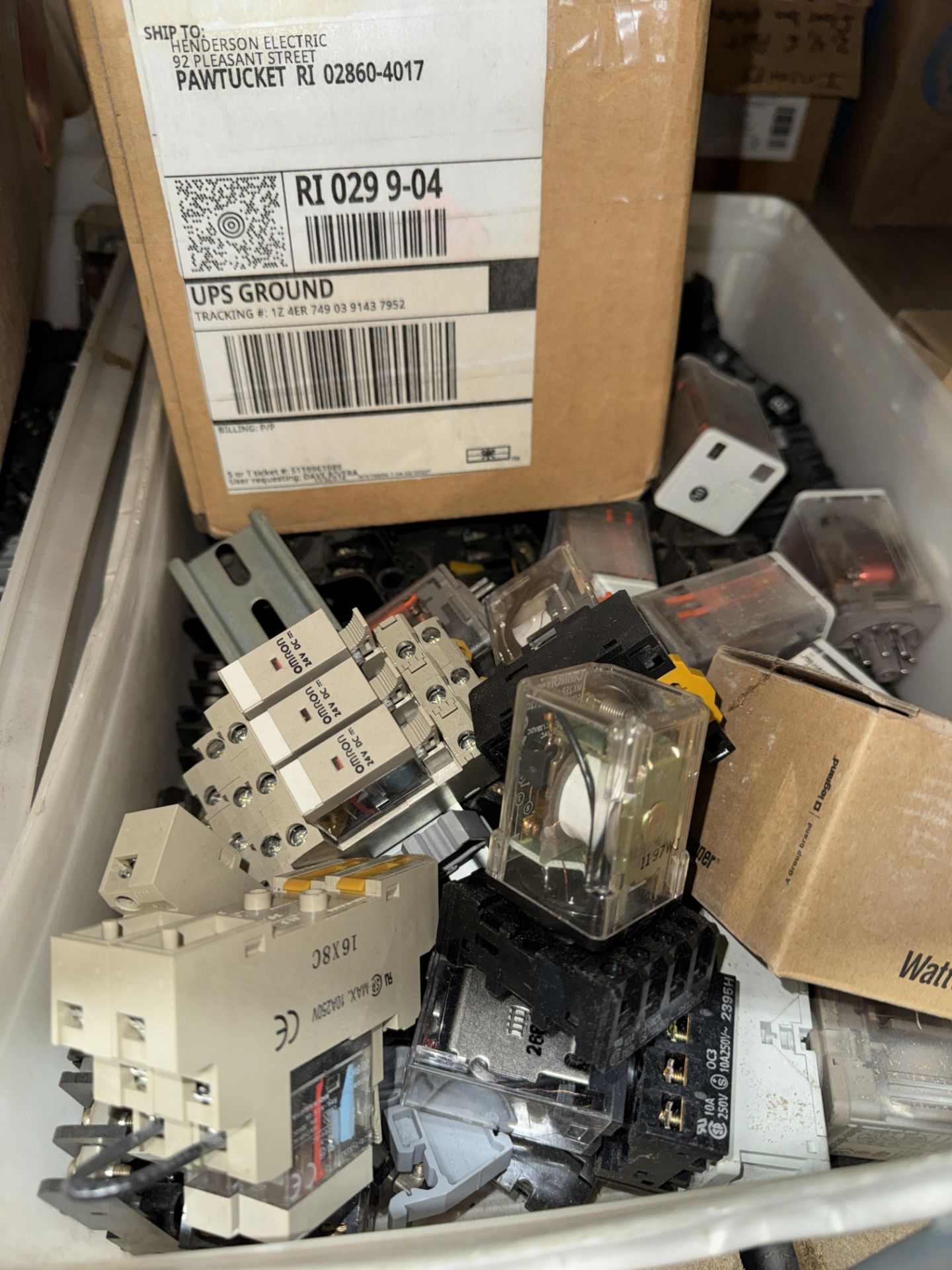 LOT Asst. Ceiling Fans, Relays, Crimp Lugs, Splicers, Cold Shrinks, Ports, Wire Caps, Signa - Image 7 of 14