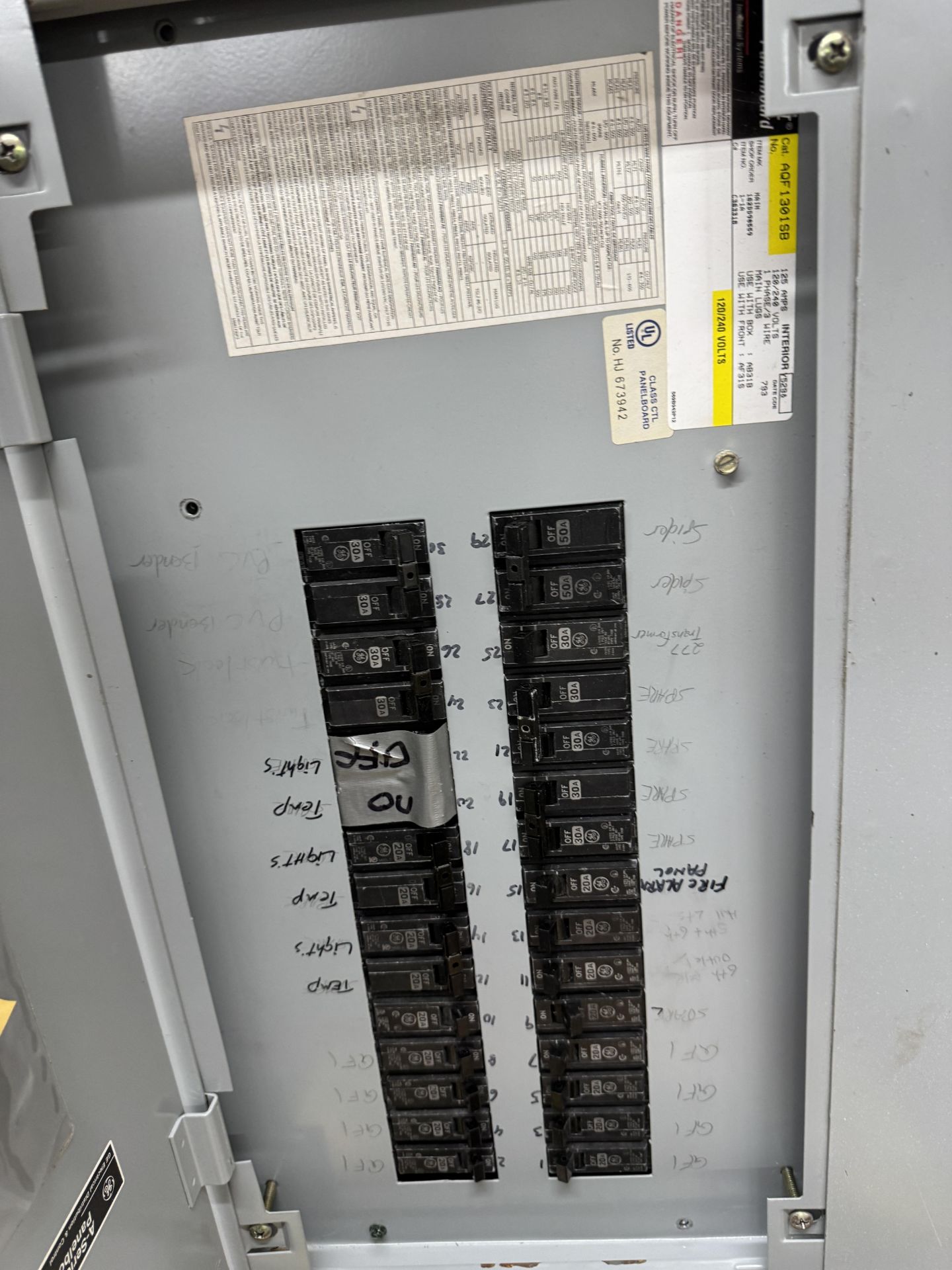 Remote Receptacle Station w/ Receptacles, Breakers in Box, Hubbell Wiring Device, Cable w/ Reel - Image 3 of 6