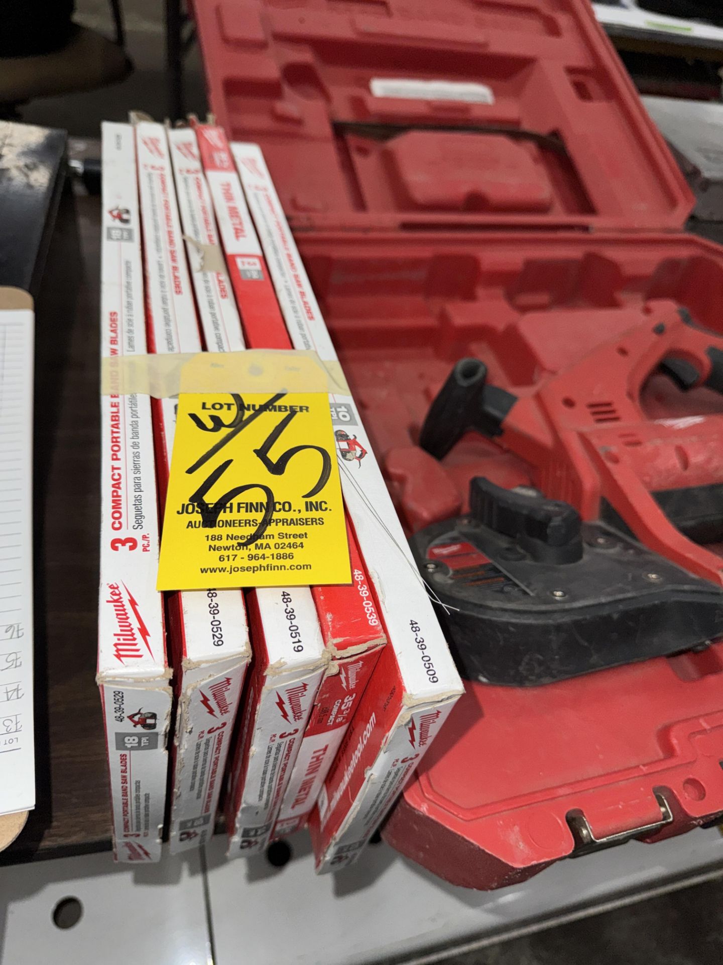 Milwaukee 2629-20 Band Saw in Case w/ Spare Blades - Image 4 of 4