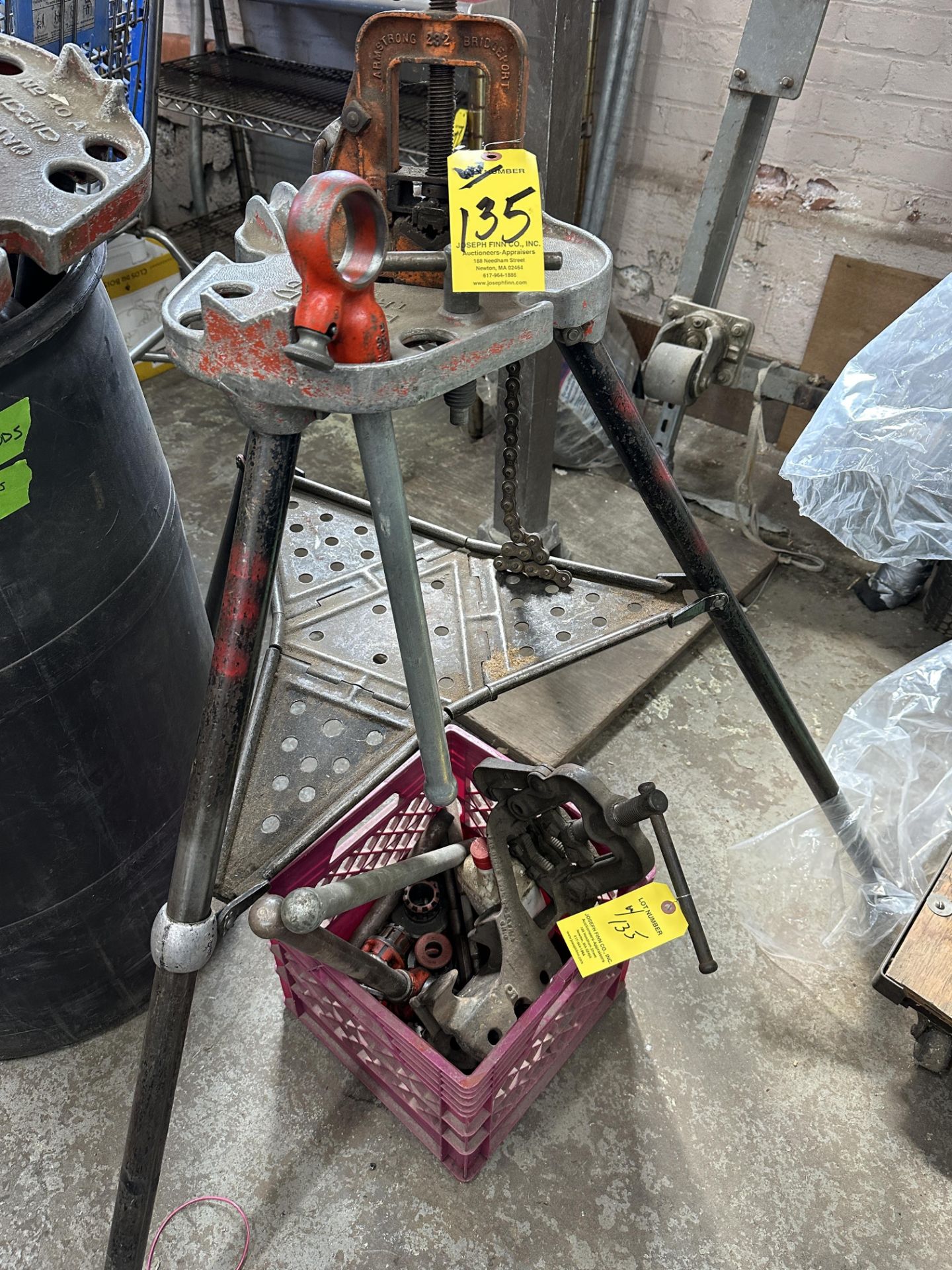 Ridgid 450 Tri Stand with Dies 1/8 to 5