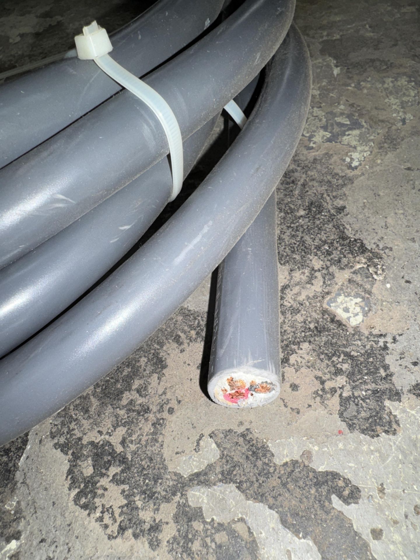 Hubbellock, Female, 6/4 Connection Cord, 60 Amp, 600 Volt - Image 3 of 3