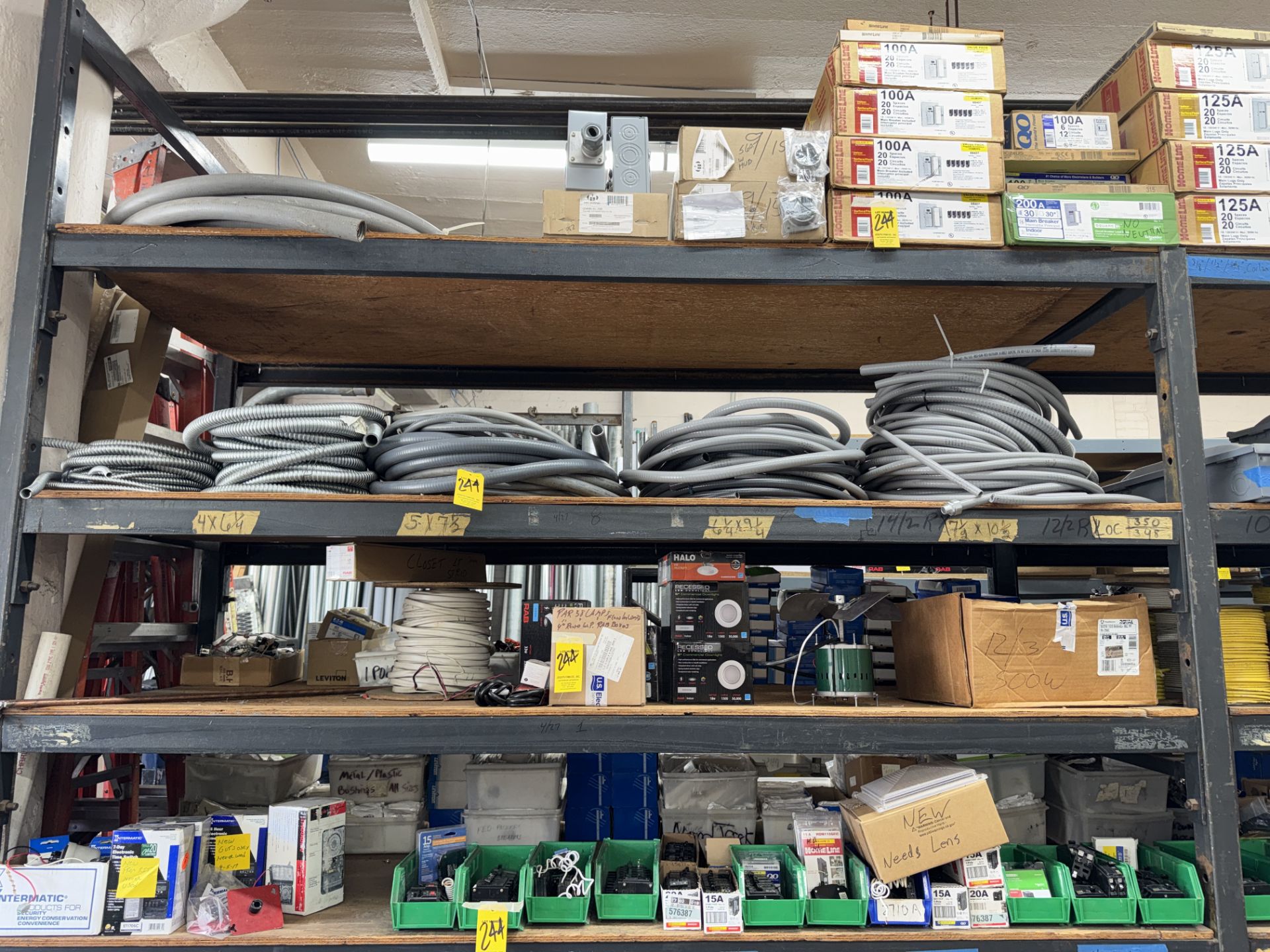 LOT(4) Square D 100A Breakers