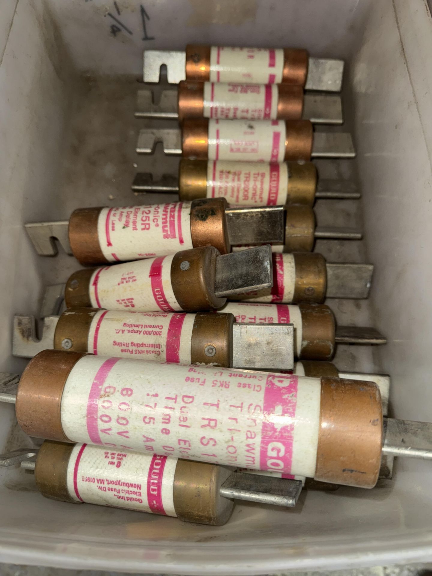 LOT Asst. Fuses in (4) Bins - Image 4 of 7