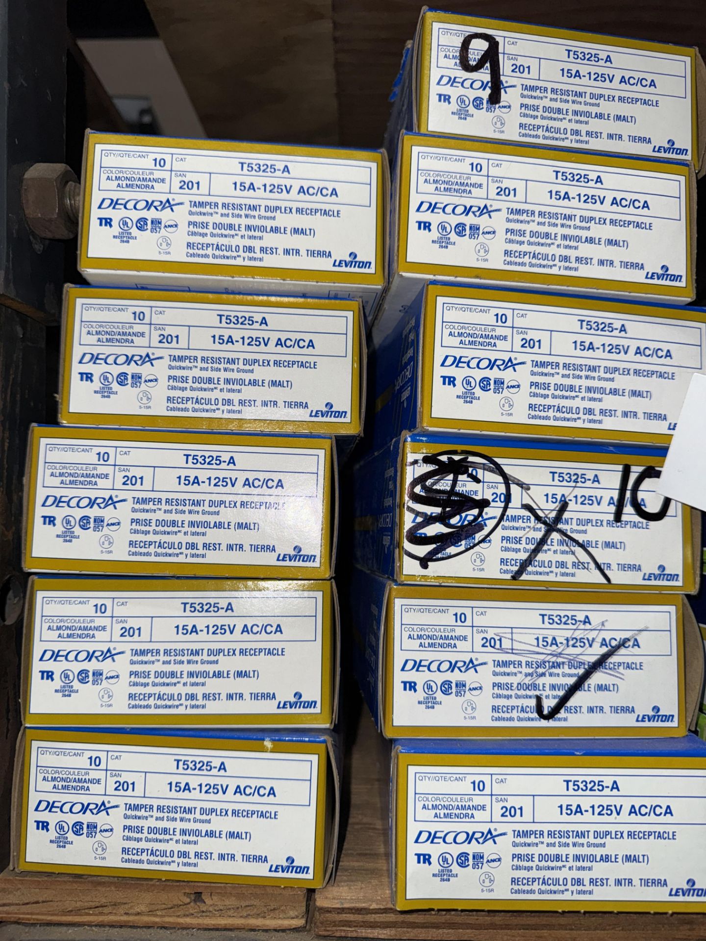 LOT(4) Square D 100A Breakers - Image 32 of 32