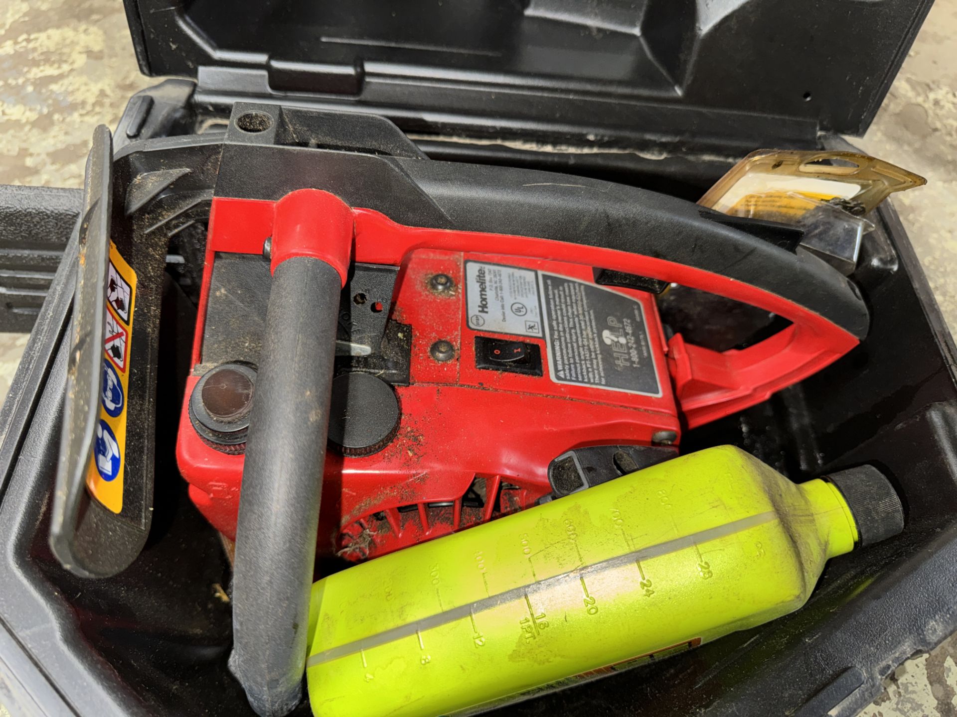 Homelite X6, 16" Chainsaw in Case - Image 3 of 3