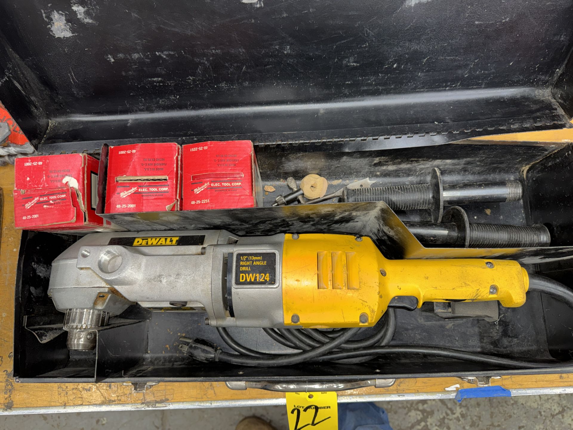 Dewalt DW124 Right Angle Drill, .5", w/ Self Feed, Wood Bit, and Case