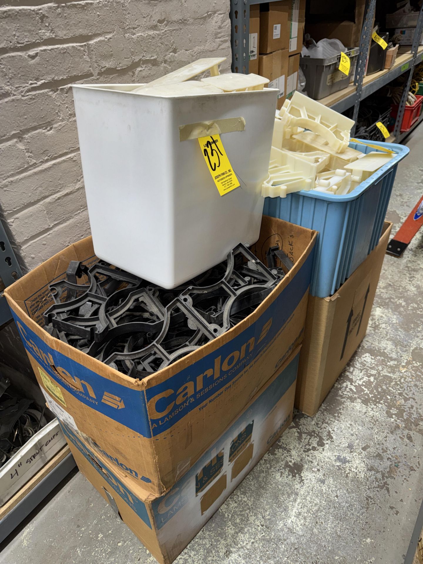 LOT Assorted PVC spacers