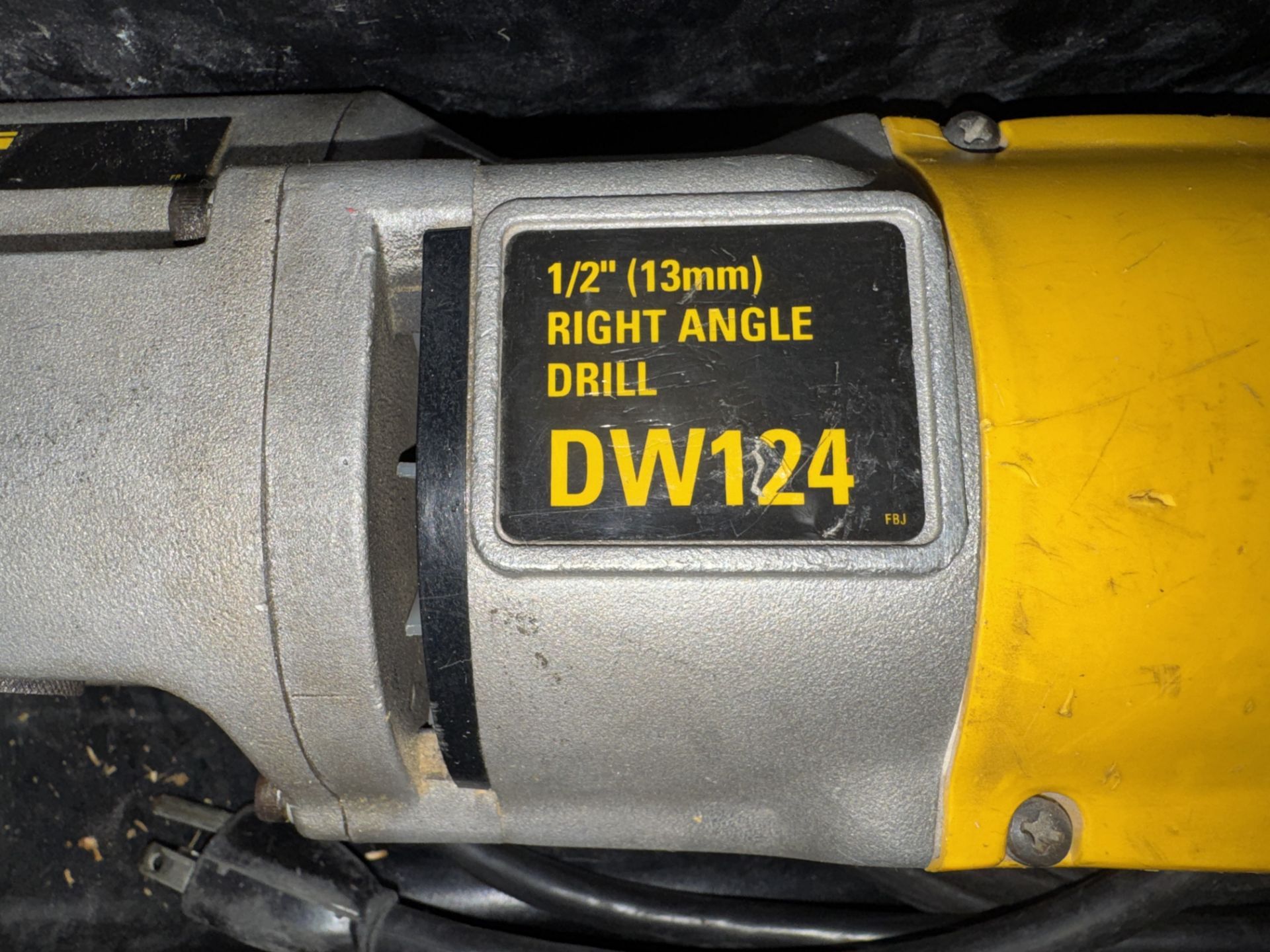 Dewalt DW124 Right Angle Drill, .5", w/ Self Feed, Wood Bit, and Case - Image 2 of 3