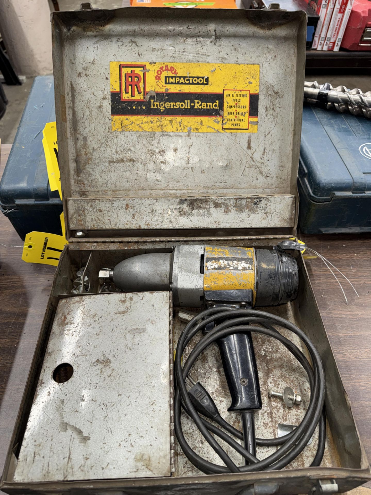Ingersoll Rand SP-660 Impact Gun, .5", w/ Bits and Case