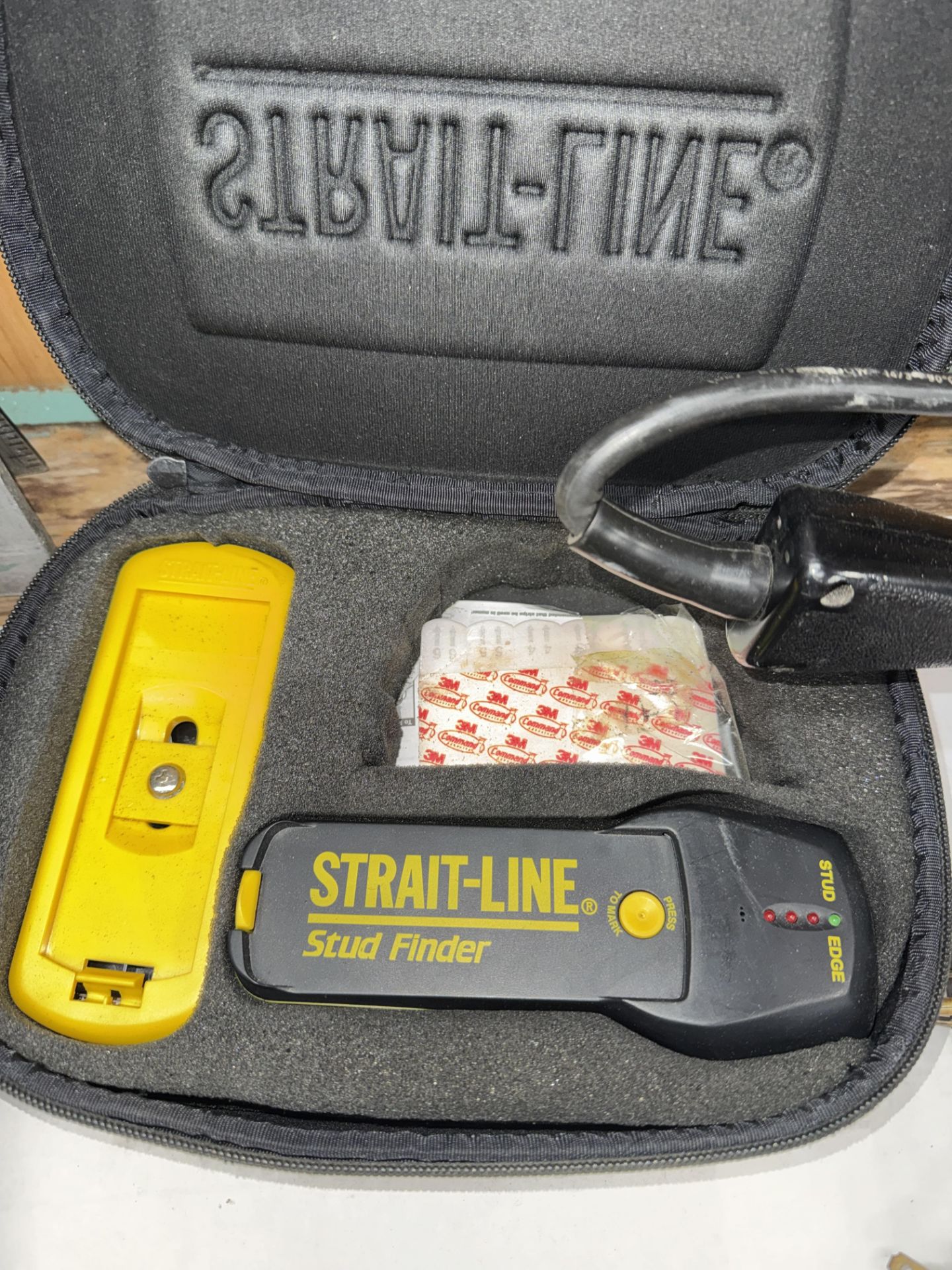 LOT Scotch 3M Mastic Rolls, Ratchet Set, Stud Finder, Heated Floor Mat, Lockset, Smoke Check - Image 3 of 6