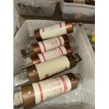 LOT (5) Fuses in Bin, 225 AMD, 600 V (New)