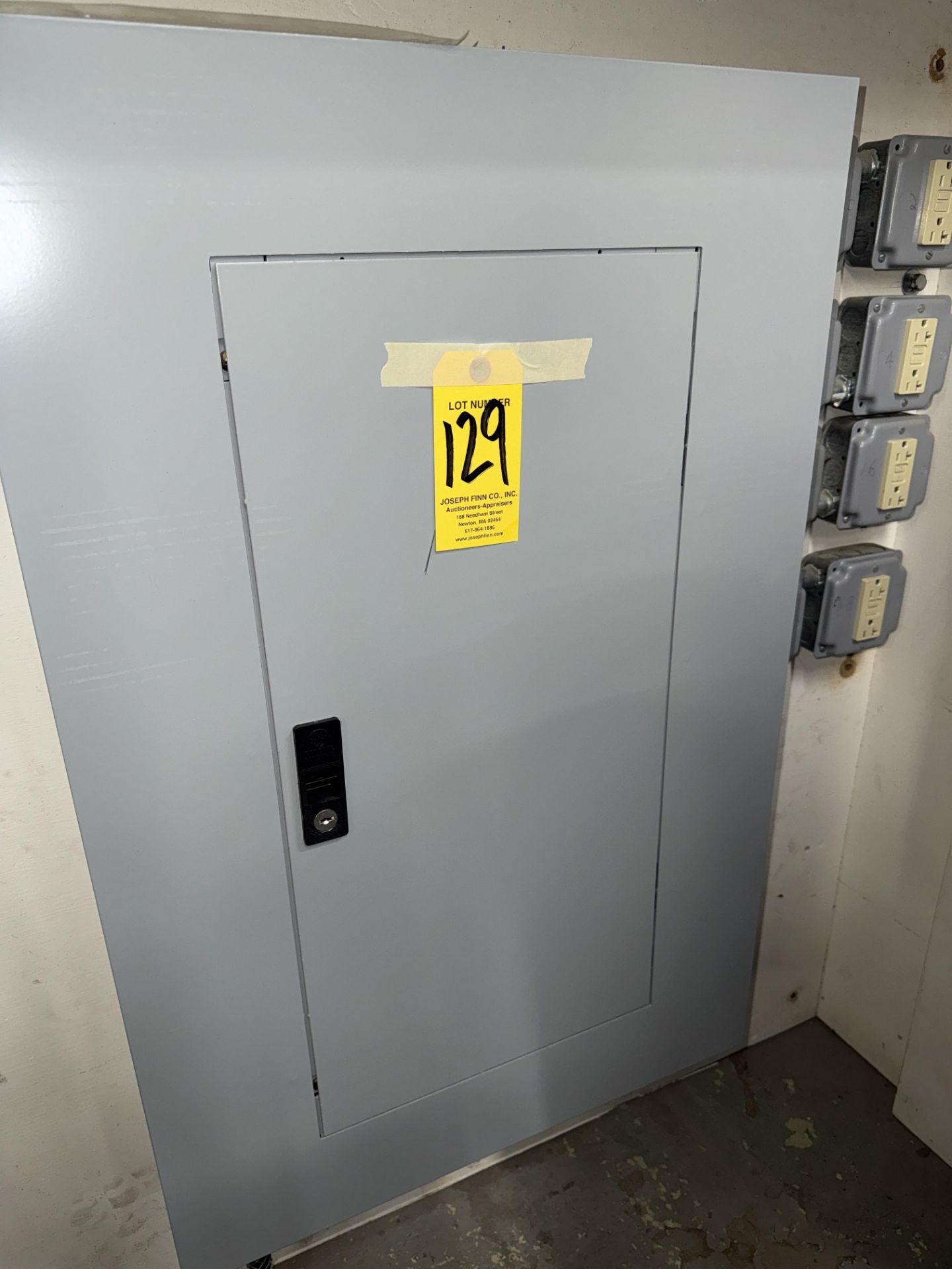 Electrical Panel Breaker Box Set Up/ Receptacles - Image 2 of 6