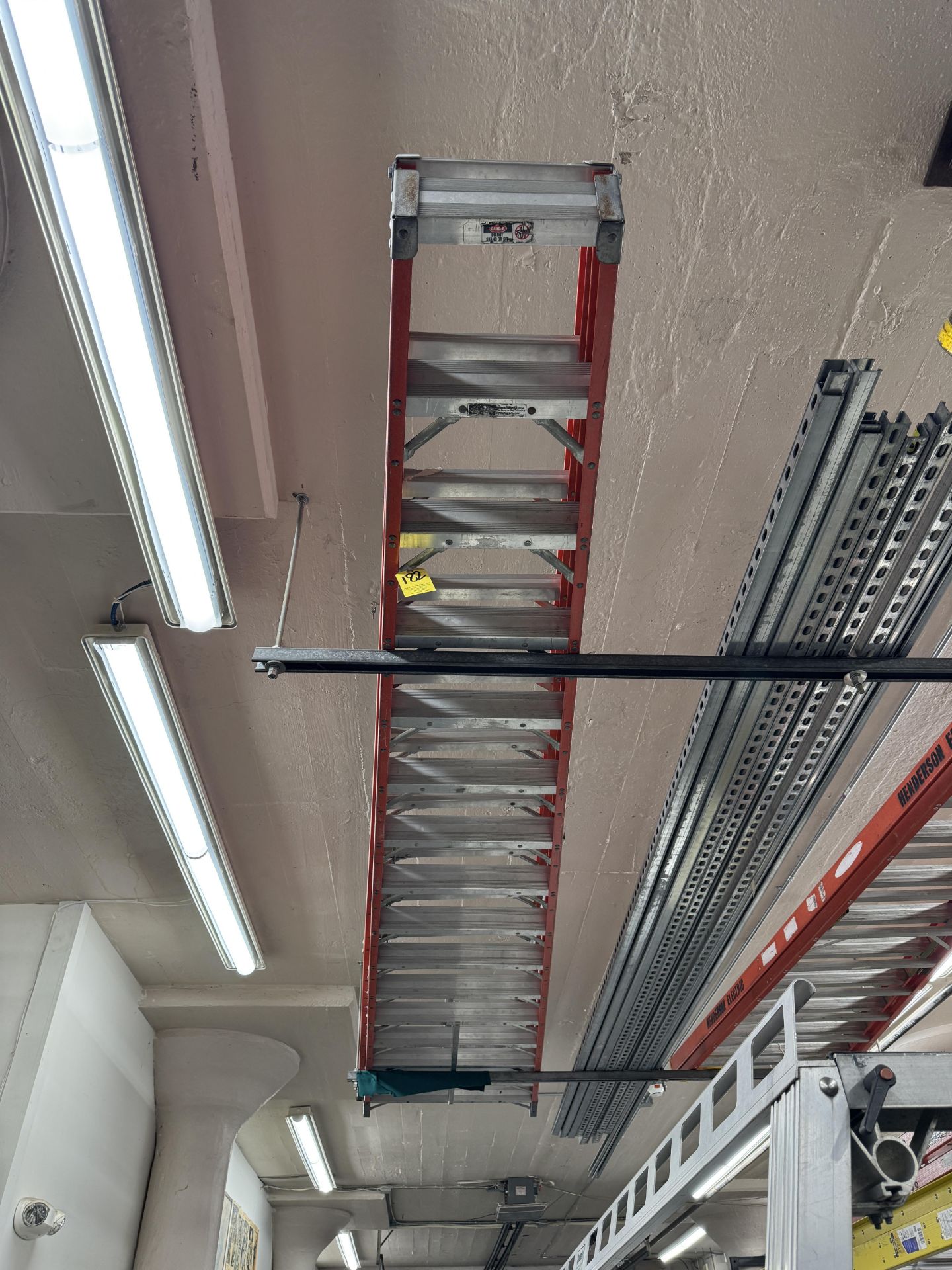 Fiberglass 16' Step Ladder