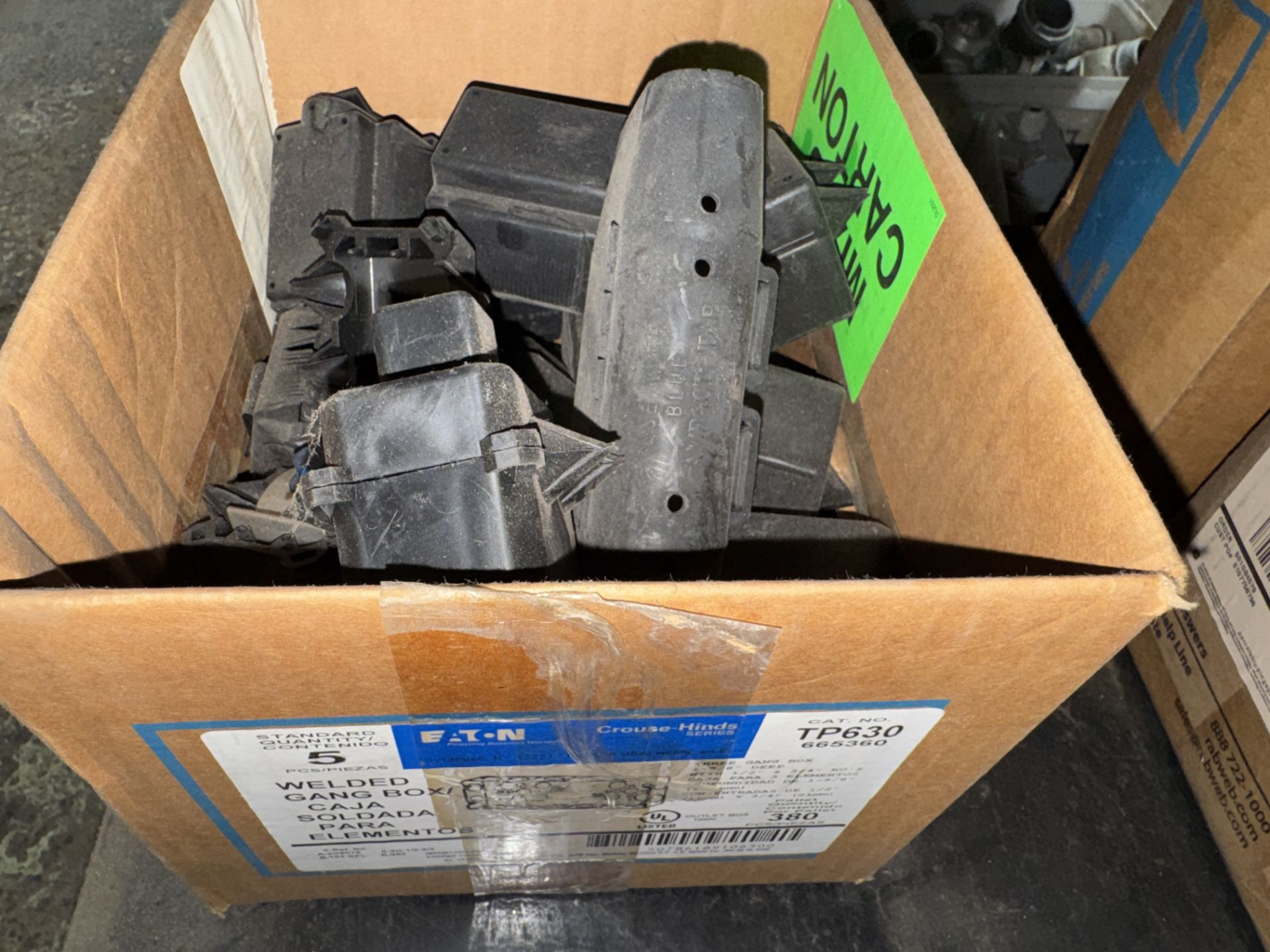 LOT Service Equipment - Image 7 of 8