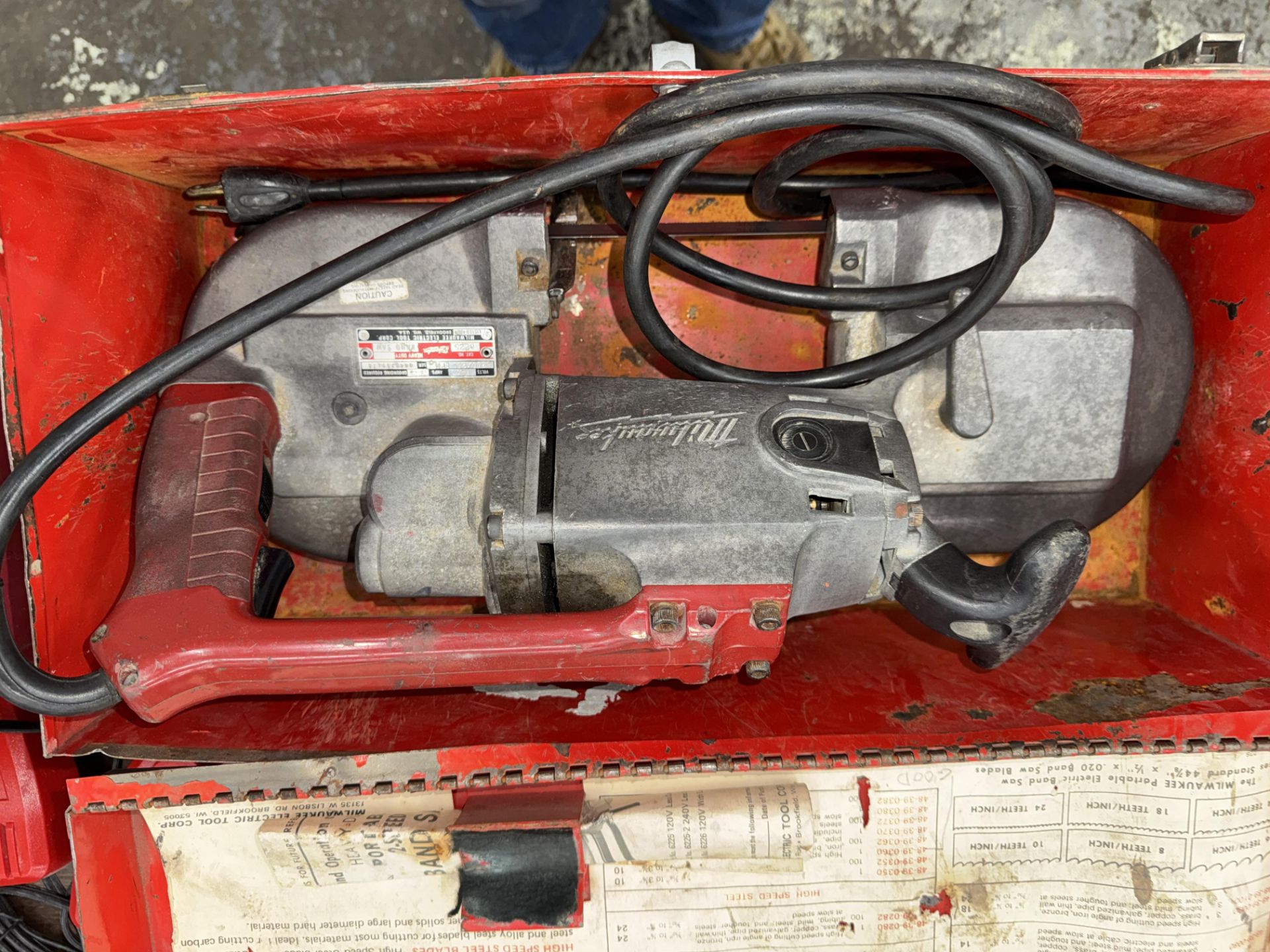 Milwaukee 6225 Band Saw w/ Case