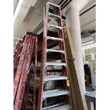 Fiberglass 10' Step Ladder