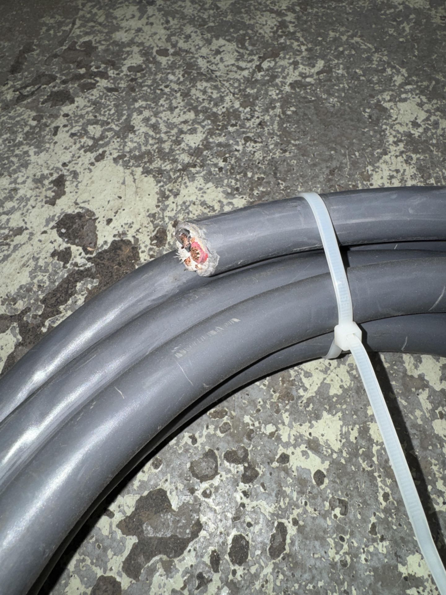 Hubbellock, Female, 6/4 Connection Cord, 60 Amp, 600 Volt - Image 4 of 4