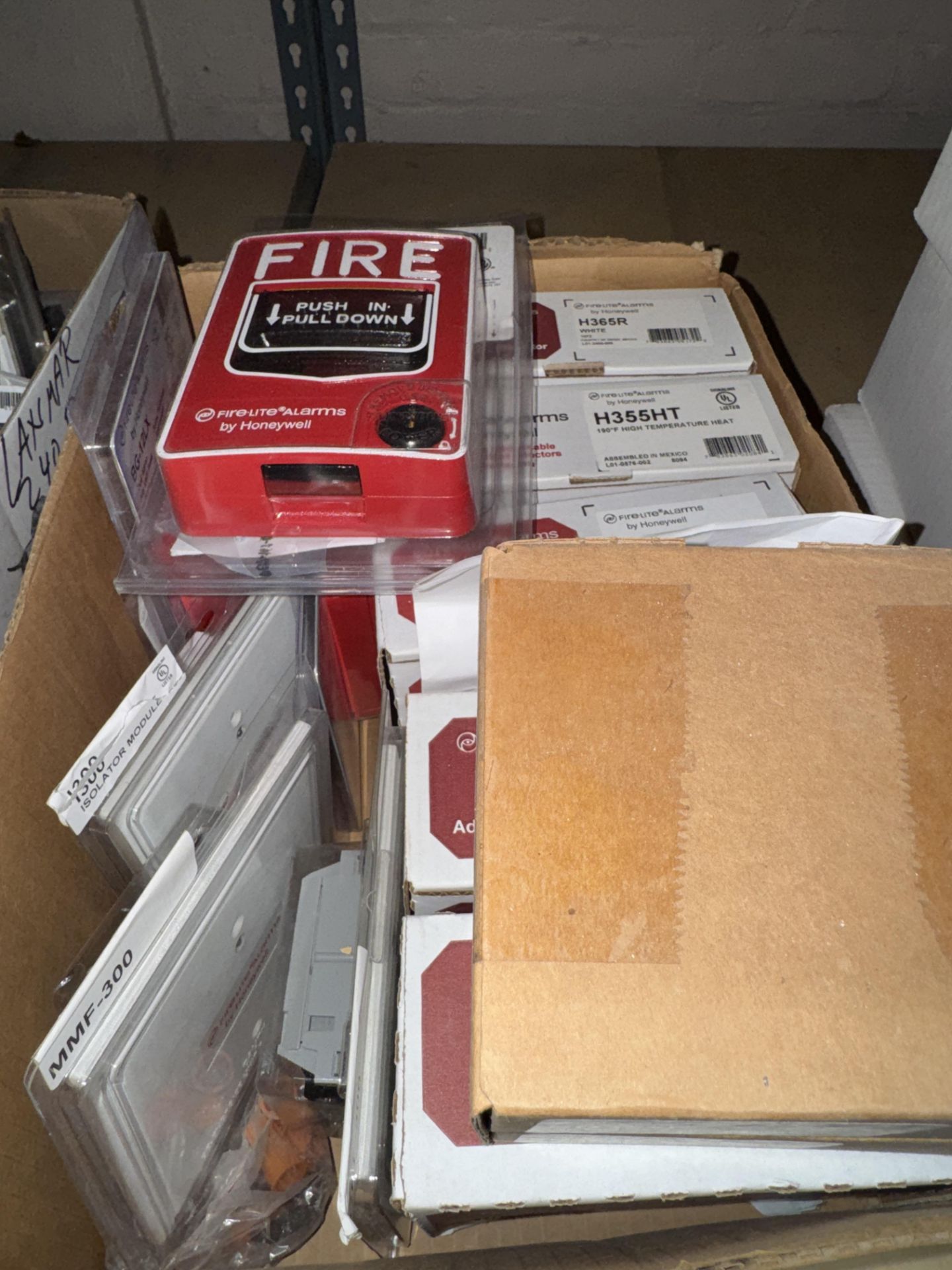 LOT Asst. Annunciators, Heat Protectors, Duct Smoke Detectors, Fire Alarm Boxes, Strobes, Fire Alarm - Image 7 of 17
