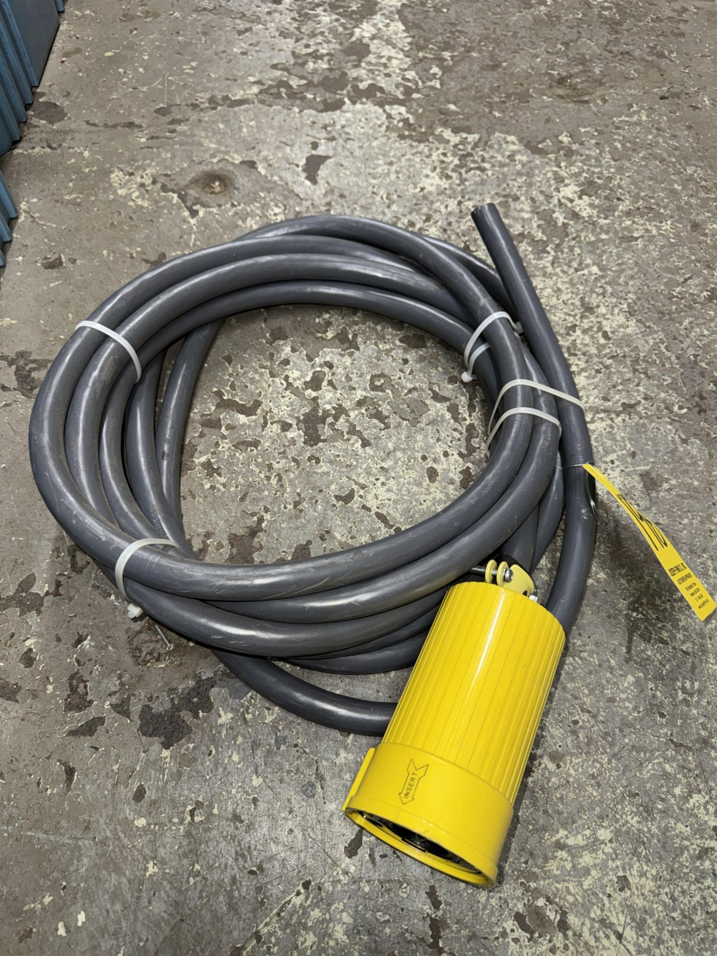 Hubbellock, Female, 6/4 Connection Cord, 60 Amp, 600 Volt