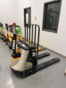CROWN WP 3000 SERIES ELECTRIC PALLET JACK MOD WP3035-45