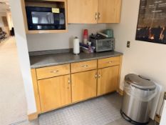 LOT OF SMALL KITCHEN APPLIANCES: