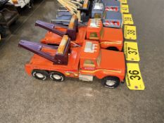 NYLINT BIG PUMPKIN VINTAGE ORANGE WRECKER