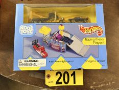 VINTAGE HOT WHEELS KOOL TOYS RACING ARENA PLAYSET