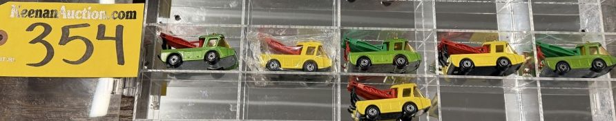 BID PRICE X 4 - (4) ASSORTED HOT WHEELS DIECAST COLLECTIBLES