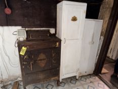 FURNITURE LOT
