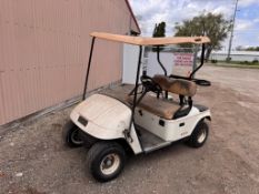 E-Z-GO Golf Cart