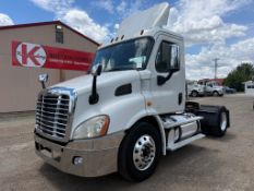 2014 Freightliner Cascadia Day Cab