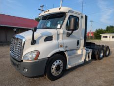 2016 Freightliner CA113 Day Cab
