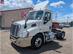 2015 Freightliner Cascadia Day Cab