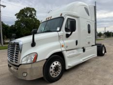 2016 Freightliner CA125 Sleeper