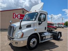 2013 Freightliner Cascadia Day Cab