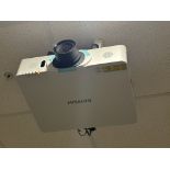 Projector & Screen