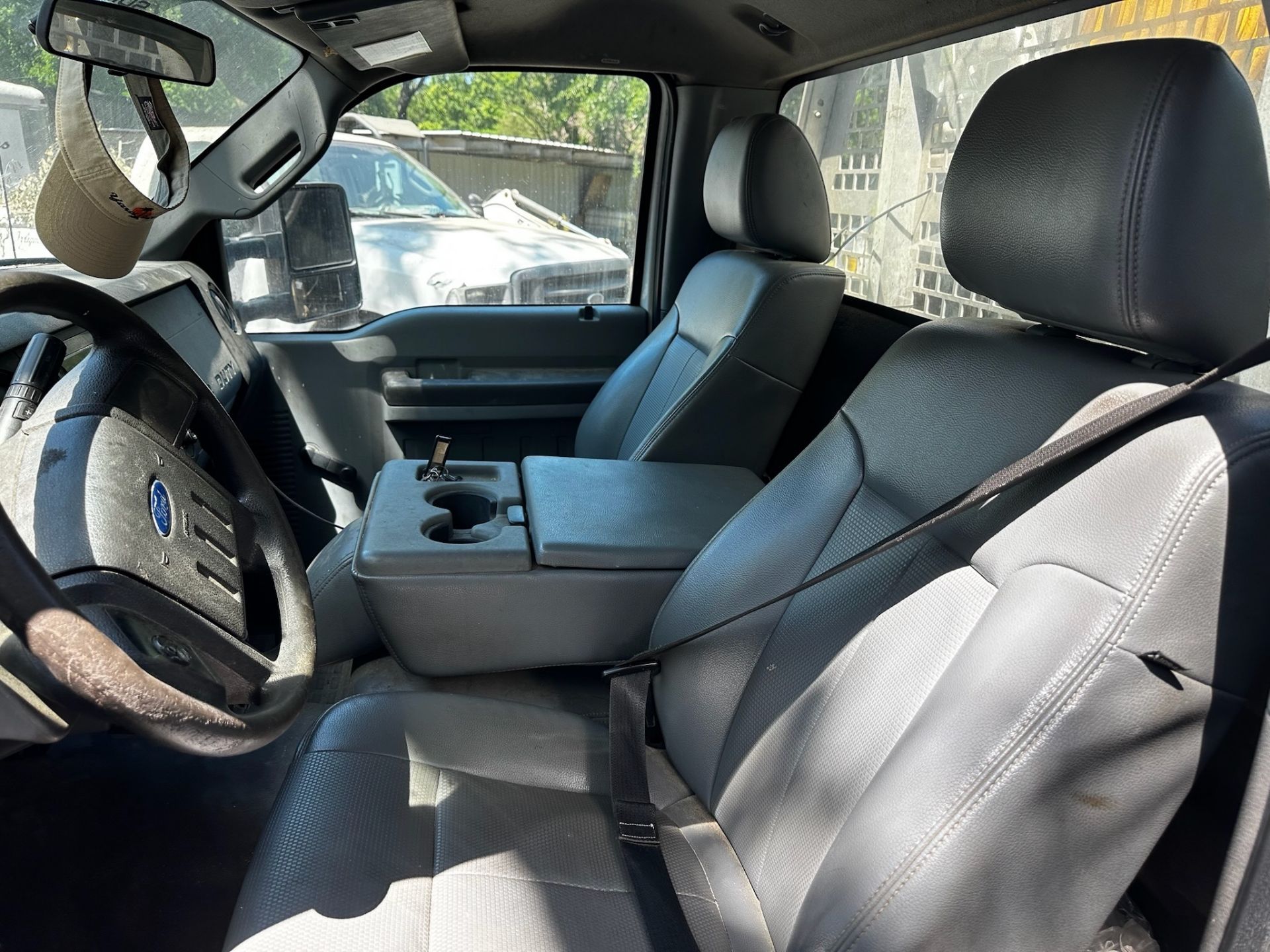 2014 Ford F250 Sprayer Truck - Image 27 of 34
