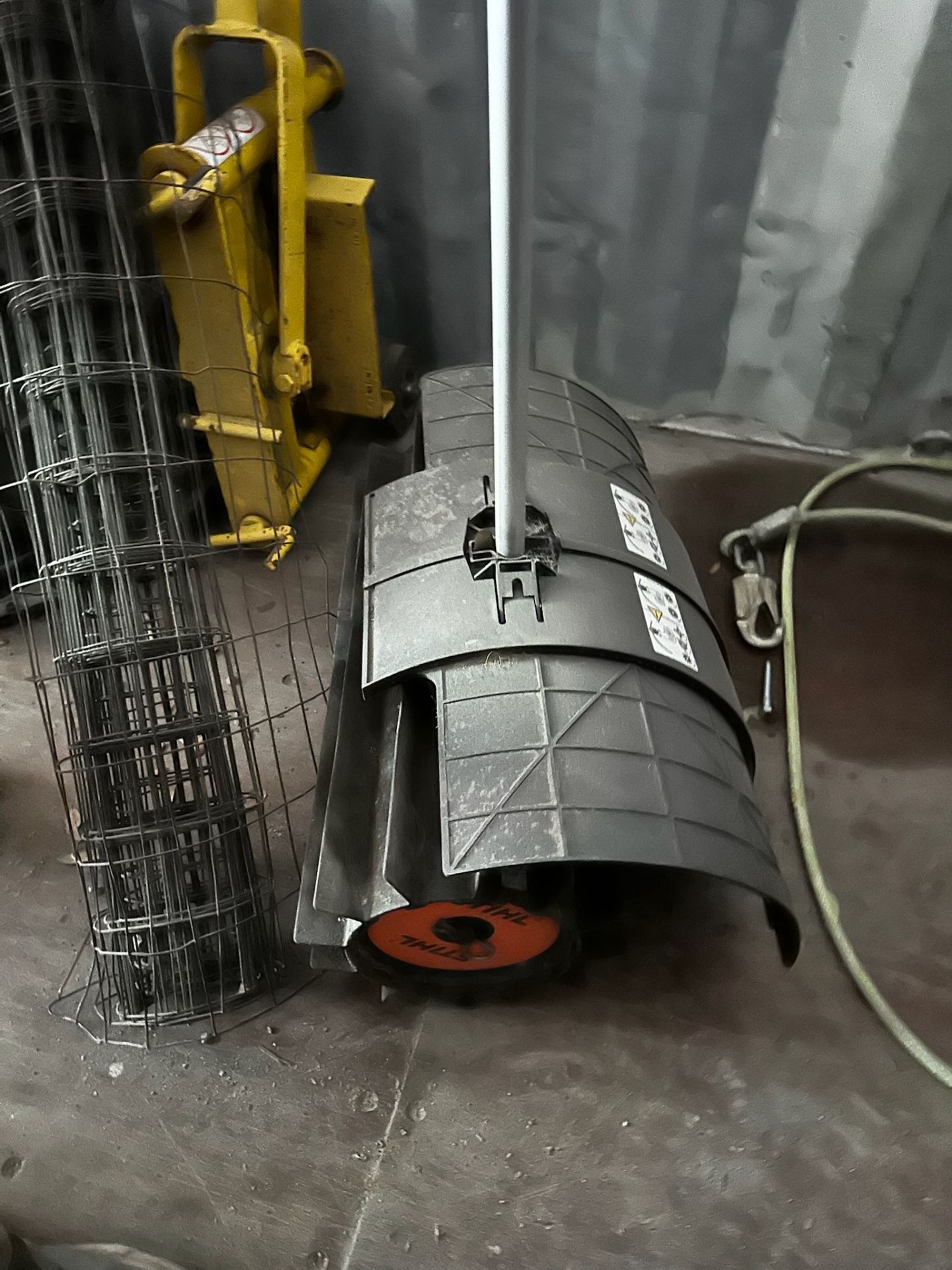 Cargo Storage Contents - Image 10 of 17