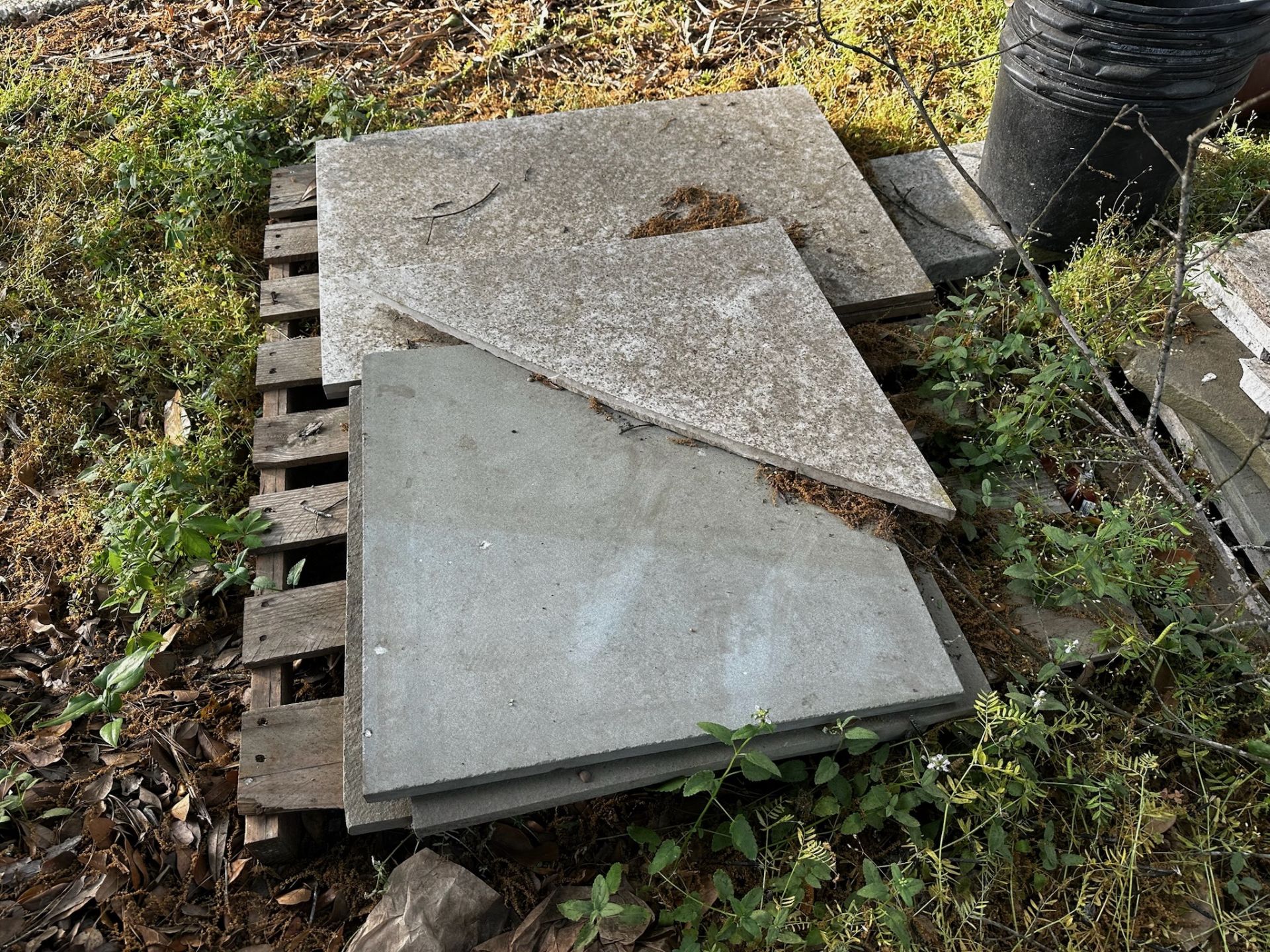 Assorted Landscaping Stone and Pavers - Image 8 of 11