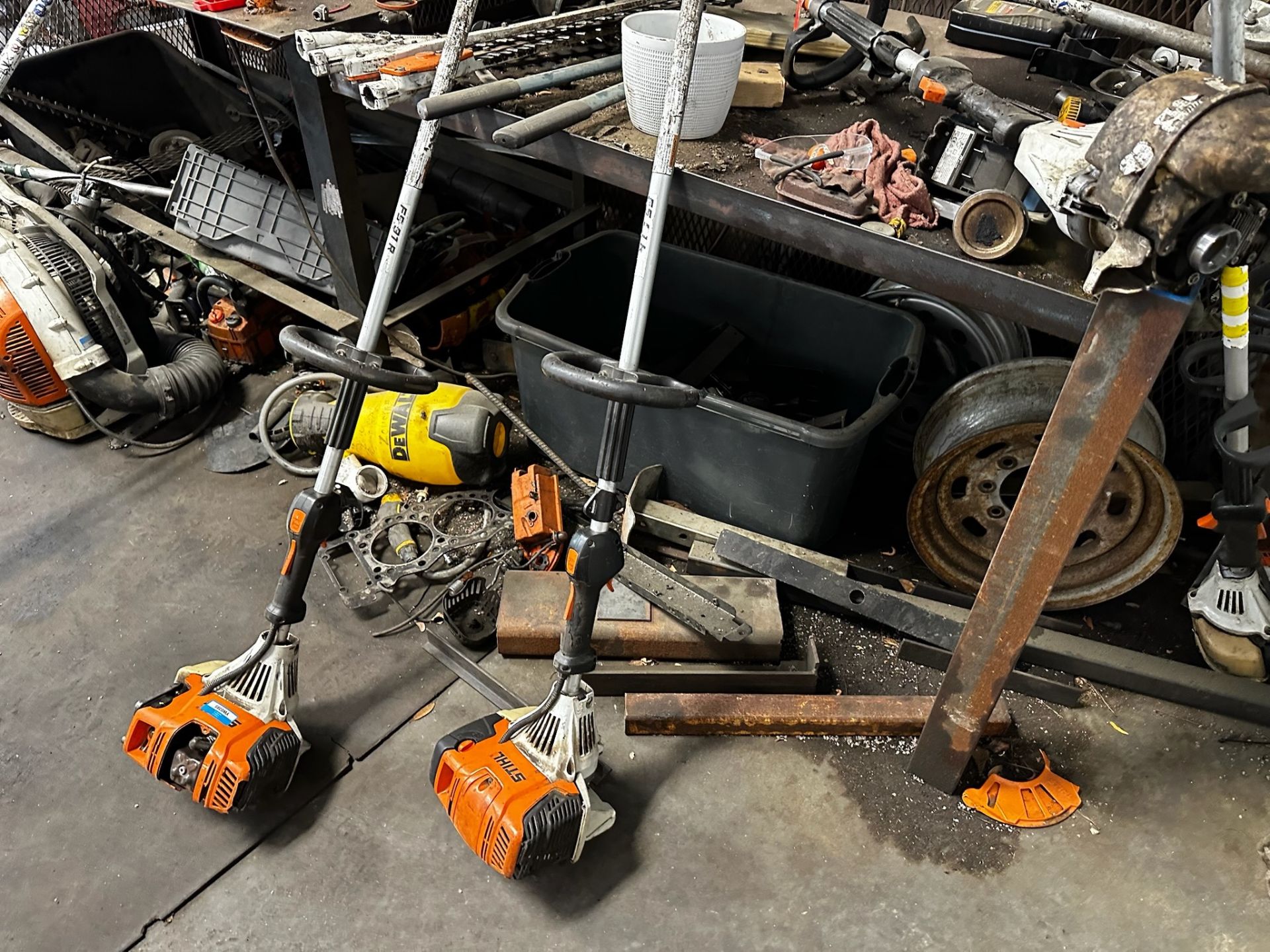 Workbench with Contents - Image 13 of 19