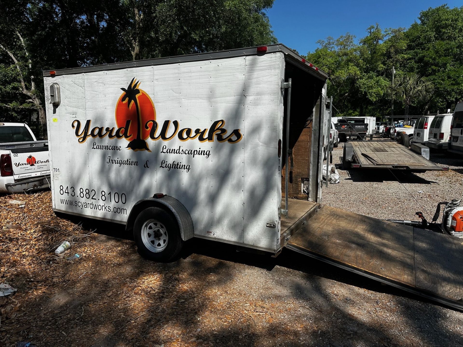 Enclosed Trailer - Image 4 of 8