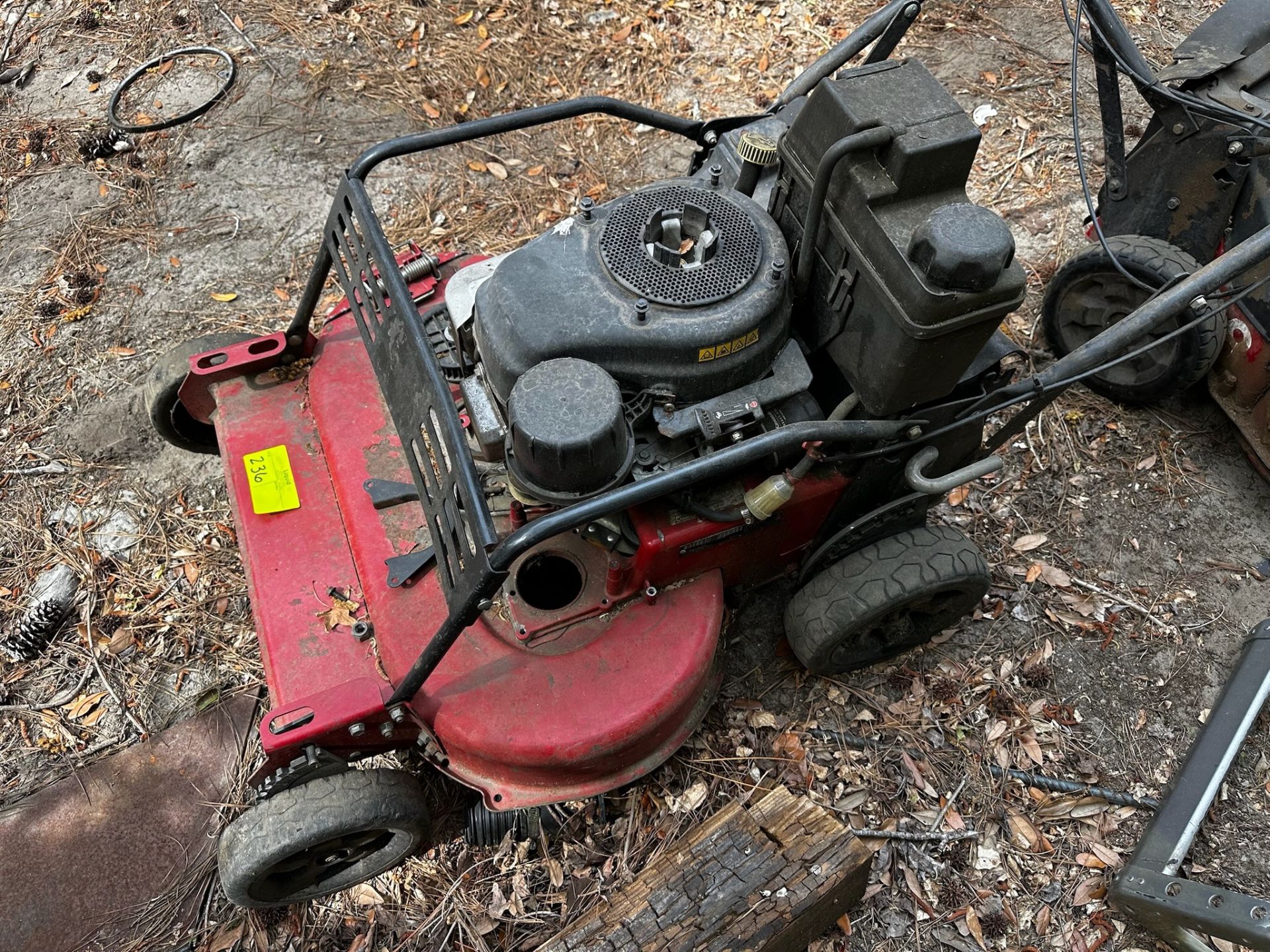 Lot of 2 Toro TurfMaster 22215 30" Walk-Behind Mower, Non-Operational - Image 2 of 5