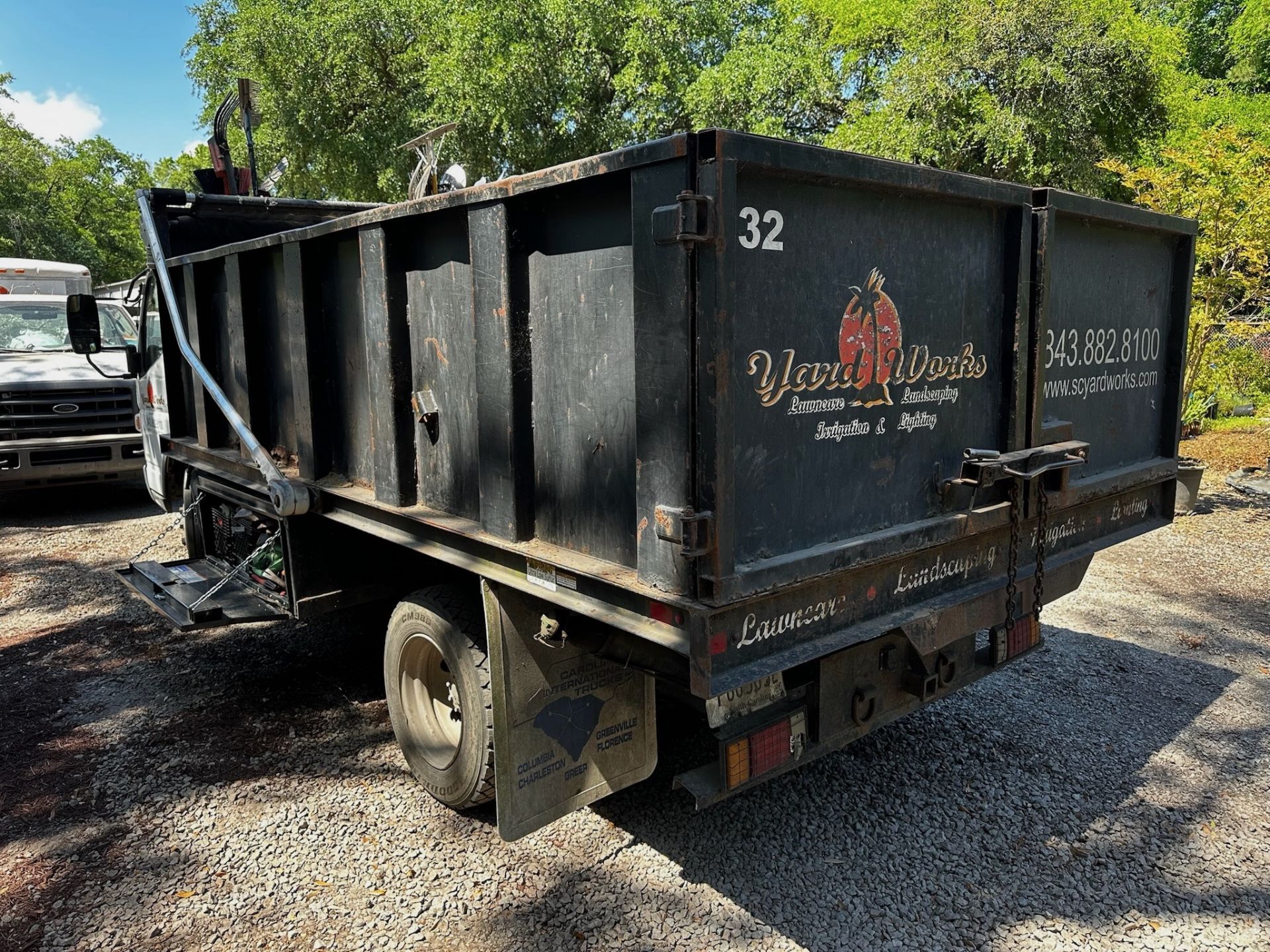 2013 Mitsubishi Fuso Landscape Dump Truck - Image 8 of 35