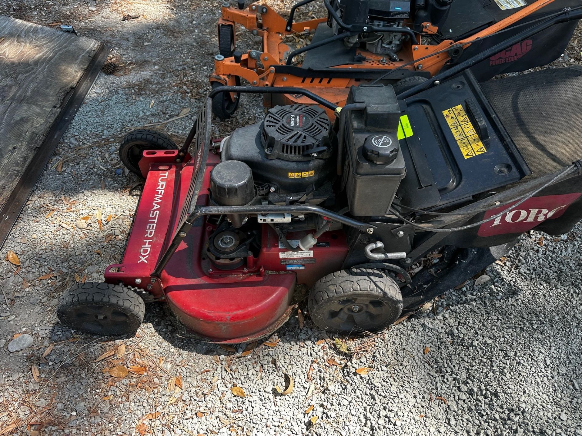 Toro TurfMaster 22215 30" Walk-Behind Mower - Image 4 of 7