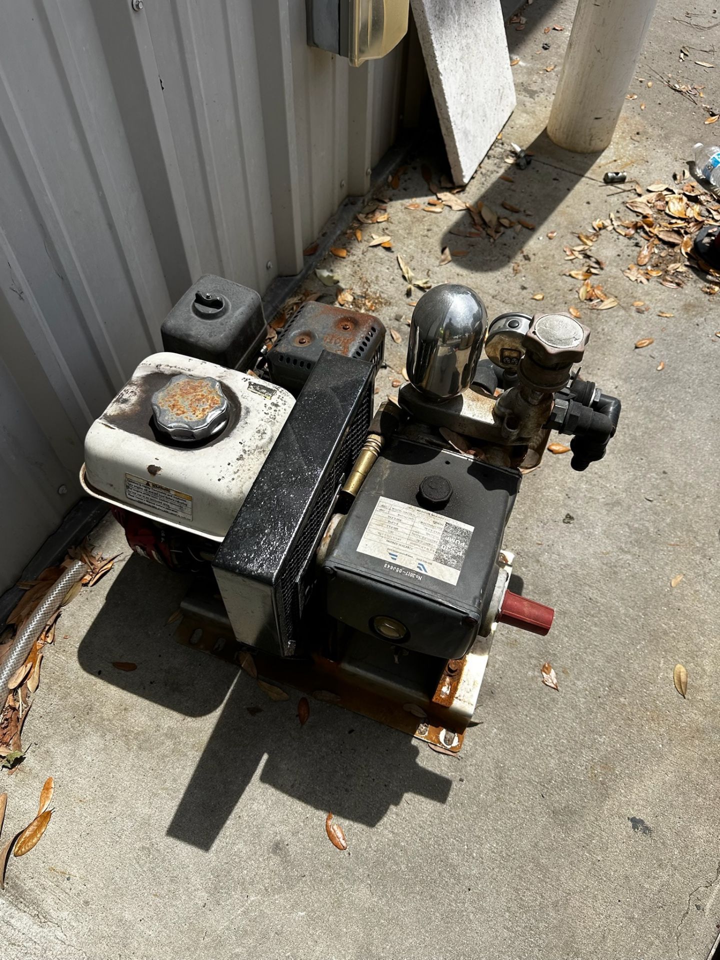 Truck Mountable Sprayer System - Image 3 of 8